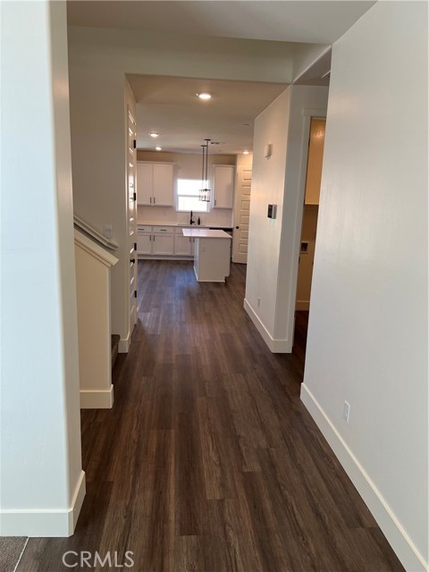 Detail Gallery Image 6 of 33 For 9110 Winding Stream Ave, Bakersfield,  CA 93311 - 4 Beds | 3 Baths