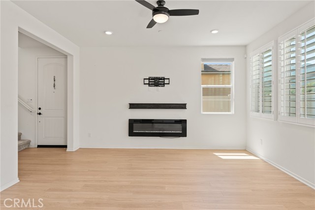 Detail Gallery Image 8 of 41 For 17100 Gray Pine Pl, San Bernardino,  CA 92407 - 3 Beds | 2/1 Baths