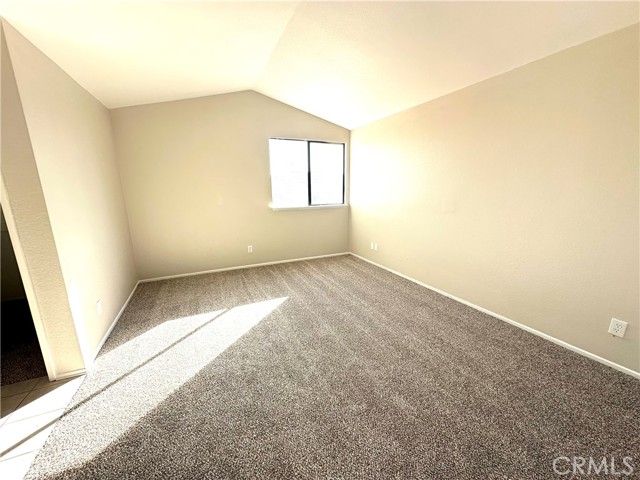 Detail Gallery Image 7 of 11 For 23655 Rhea Dr, Moreno Valley,  CA 92557 - 3 Beds | 2/1 Baths