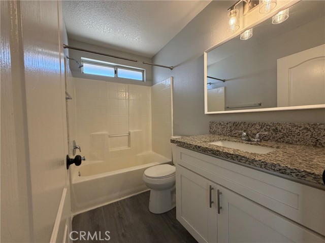 Detail Gallery Image 21 of 25 For 14610 Green River, Victorville,  CA 92394 - 3 Beds | 2/1 Baths