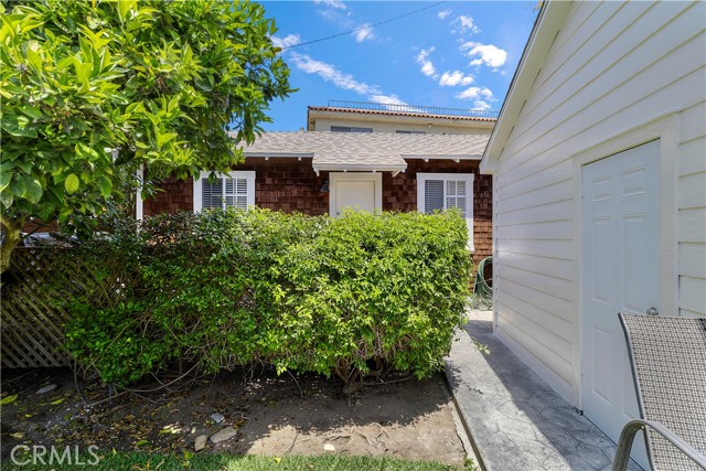 Detail Gallery Image 9 of 12 For 422 W 40th St, San Pedro,  CA 90731 - 3 Beds | 2 Baths