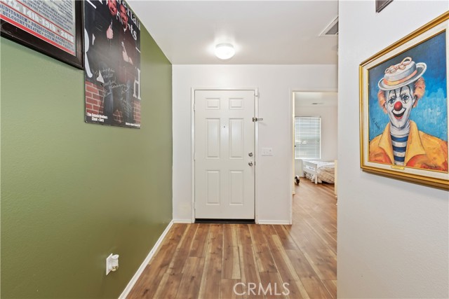 Detail Gallery Image 3 of 27 For 852 Yukon, San Jacinto,  CA 92582 - 3 Beds | 2 Baths