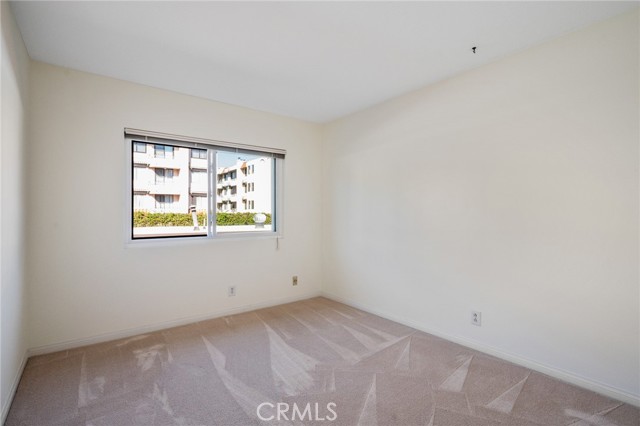 Detail Gallery Image 25 of 37 For 2279 Stonewood Ct, San Pedro,  CA 90732 - 3 Beds | 2/1 Baths