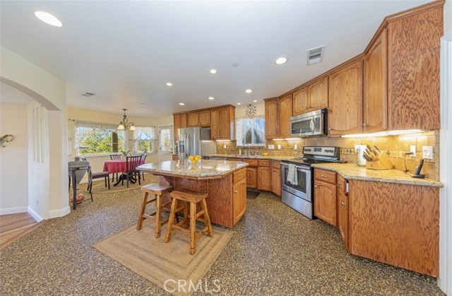 Detail Gallery Image 21 of 60 For 33099 Road 800, Raymond,  CA 93653 - 5 Beds | 3 Baths