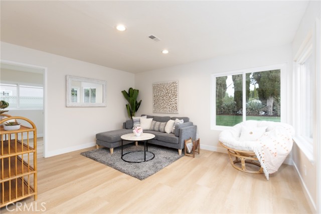 24595 Alcoba Drive, Mission Viejo CA: https://media.crmls.org/medias/5f2d1e69-80f8-4e07-a2ac-bfefa205679f.jpg