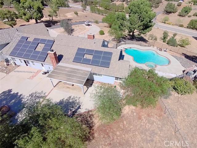34255 Agua Dulce Canyon Road, Agua Dulce CA: https://media.crmls.org/medias/5f2d3a99-b701-4b33-9153-aeef1dffa50a.jpg