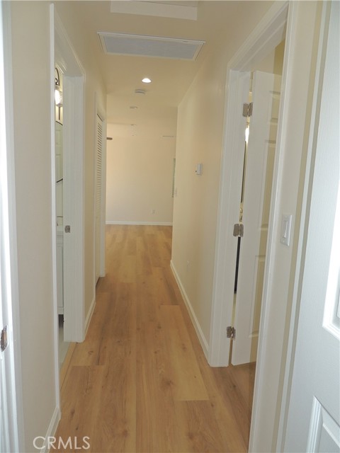 Detail Gallery Image 16 of 27 For 27871 1/2 Galeton, Canyon Country,  CA 91387 - 2 Beds | 2 Baths