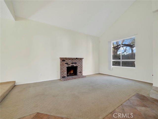 Detail Gallery Image 6 of 36 For 7952 Laramie Ave, Winnetka,  CA 91306 - 4 Beds | 2/1 Baths