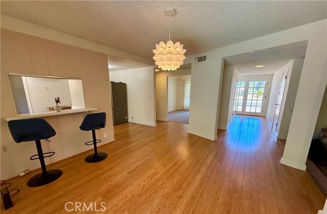 Detail Gallery Image 3 of 23 For 11153 Amigo Ave, Porter Ranch,  CA 91326 - 4 Beds | 2 Baths