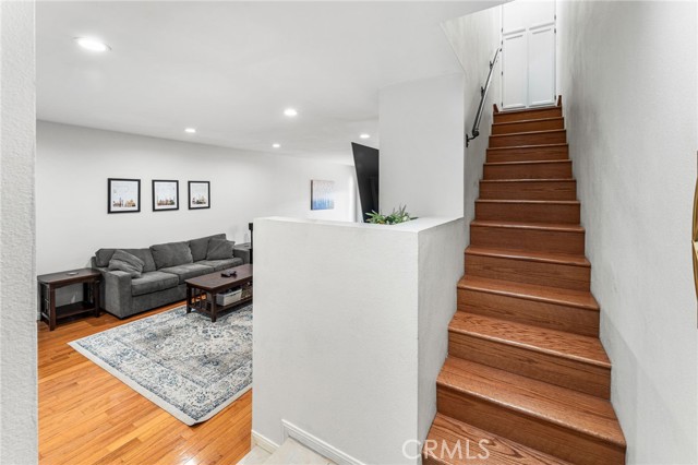 Image 19 of 35 For 515 Madison Avenue 2