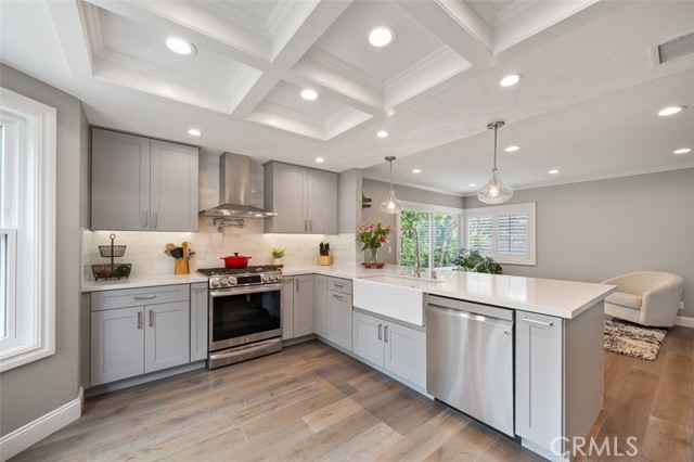 1119 San Jose, Costa Mesa CA: https://media.crmls.org/medias/5f2e76c9-5486-42c3-bbc1-e3860c2e6082.jpg