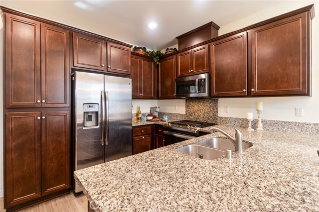 40434 Calle Real, Murrieta CA: https://media.crmls.org/medias/5f2f4696-7066-4dad-bbca-a46285b54b68.jpg