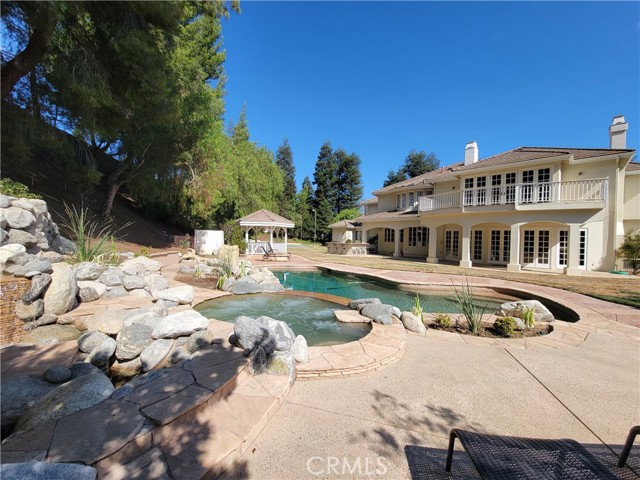 4019 Hunt Club Court, Agoura Hills, California 91301, 4 Bedrooms Bedrooms, ,3 BathroomsBathrooms,Single Family Residence,For Sale,Hunt Club,SR23214367