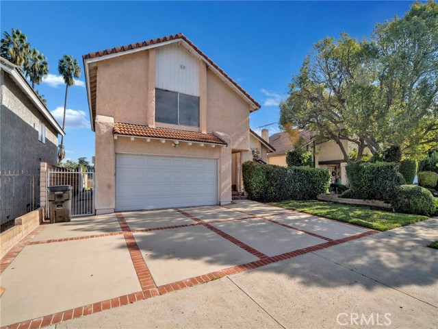 Detail Gallery Image 3 of 36 For 7952 Laramie Ave, Winnetka,  CA 91306 - 4 Beds | 2/1 Baths