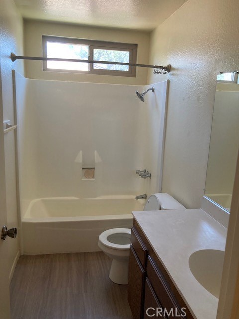 168 Tamarisk Street, Redlands CA: https://media.crmls.org/medias/5f3133f7-f6b1-450f-891a-6f1d1b157171.jpg