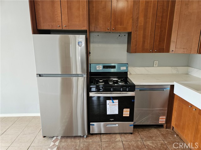 Detail Gallery Image 2 of 18 For 964 Cypress, Pasadena,  CA 91103 - 3 Beds | 2 Baths