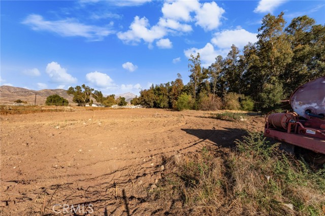 Detail Gallery Image 21 of 41 For 2700 Mill Creek Rd, Mentone,  CA 92359 - 5 Beds | 4 Baths