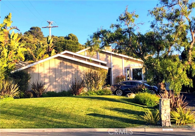 Detail Gallery Image 3 of 40 For 2112 Palos Verdes Drive West, Palos Verdes Estates,  CA 90274 - 3 Beds | 2 Baths