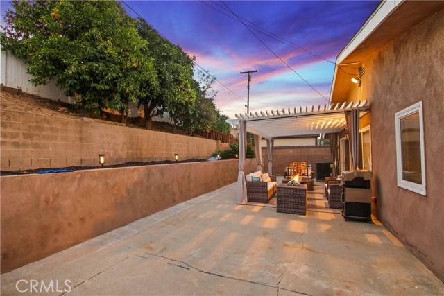 1737 Roseglen Avenue, San Pedro CA: https://media.crmls.org/medias/5f32cd3c-c5ee-493f-b243-b20165c3cc90.jpg