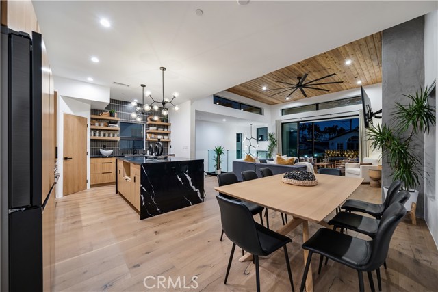 171 Savona Walk, Long Beach CA: https://media.crmls.org/medias/5f342dd3-0e66-40d7-9d33-55cc98c76a04.jpg