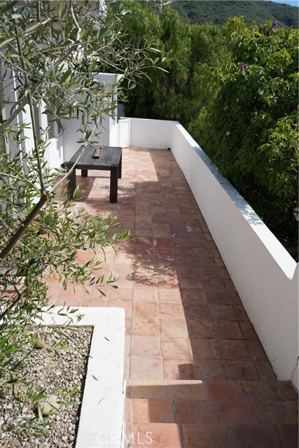 Detail Gallery Image 19 of 22 For 1035 Dyer Pl, Laguna Beach,  CA 92651 - 3 Beds | 2 Baths