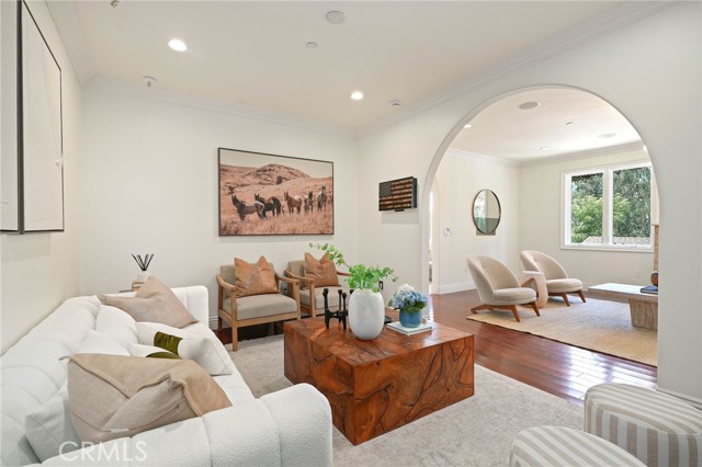 Detail Gallery Image 6 of 64 For 3115 Ellington, Los Angeles,  CA 90068 - 4 Beds | 4 Baths