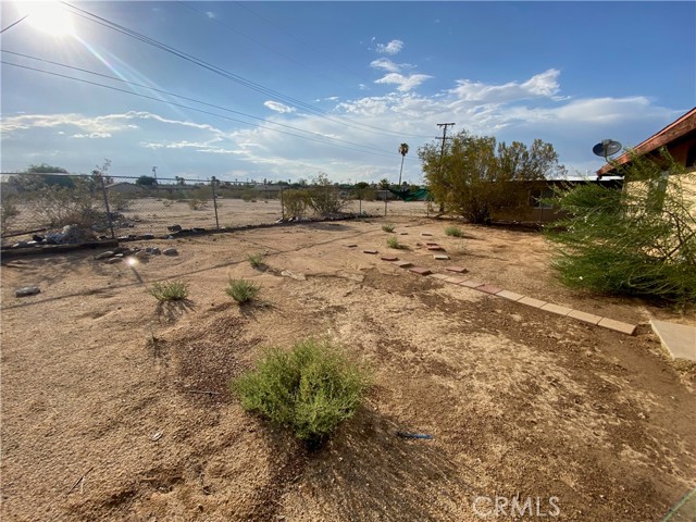 Detail Gallery Image 12 of 14 For 6296 Cholla Ave, Twentynine Palms,  CA 92277 - 2 Beds | 2 Baths