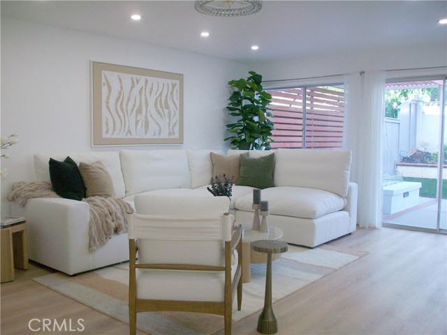 Detail Gallery Image 4 of 45 For 19036 Singingwood Cir, Trabuco Canyon,  CA 92679 - 4 Beds | 3 Baths