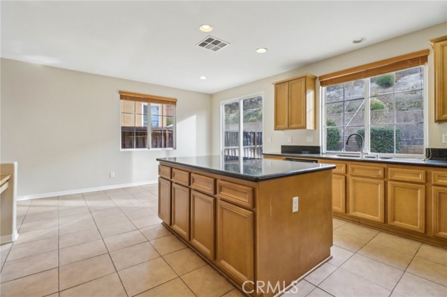 Detail Gallery Image 13 of 49 For 27741 Elderberry St, Murrieta,  CA 92562 - 4 Beds | 3 Baths