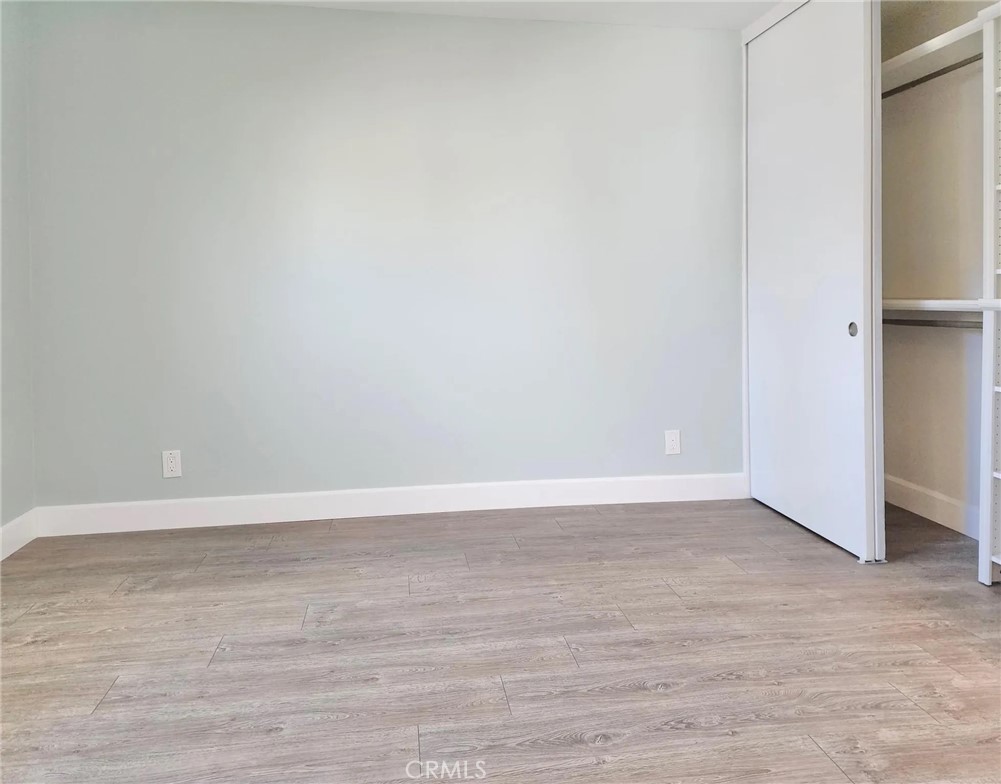 24221 Avenida De Las Flores 111