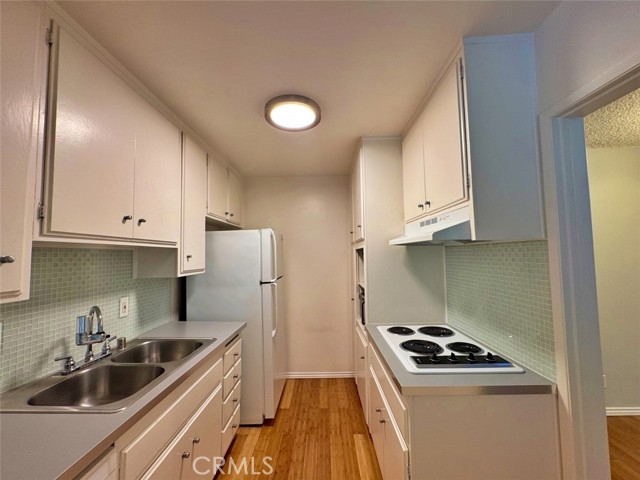 Detail Gallery Image 9 of 44 For 5625 Sumner Way #212,  Culver City,  CA 90230 - 1 Beds | 1 Baths