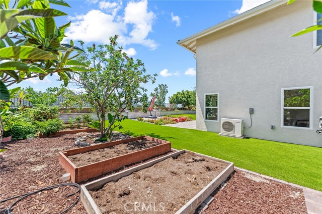 21492 Countryside Drive, Lake Forest CA: https://media.crmls.org/medias/5f37de78-0fce-4c0b-b770-c8aab04ba1c0.jpg