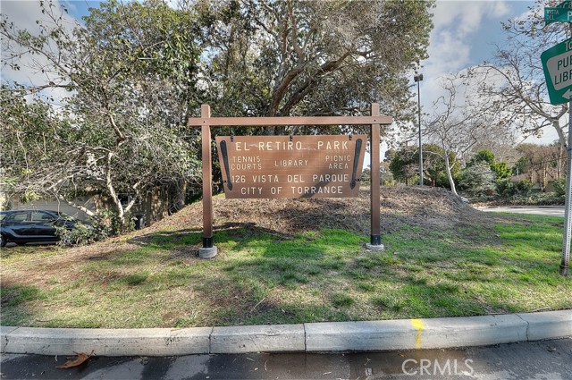 217 Vista Del Parque, Redondo Beach, California 90277, 4 Bedrooms Bedrooms, ,2 BathroomsBathrooms,Residential,Sold,Vista Del Parque,PV17010276