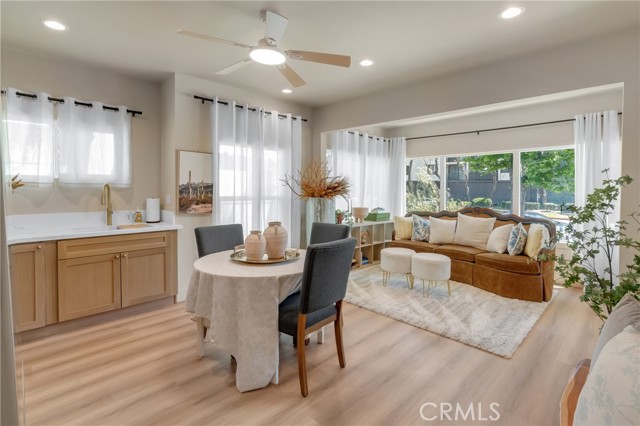 1123 E Ocean Blvd, Long Beach CA: https://media.crmls.org/medias/5f3905c4-1373-4d24-b5d6-53d94abdcab6.jpg