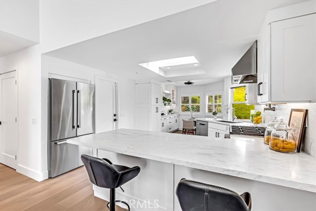 15 Segovia, San Clemente CA: https://media.crmls.org/medias/5f390d3e-ce36-4300-842d-fde00fb5e986.jpg