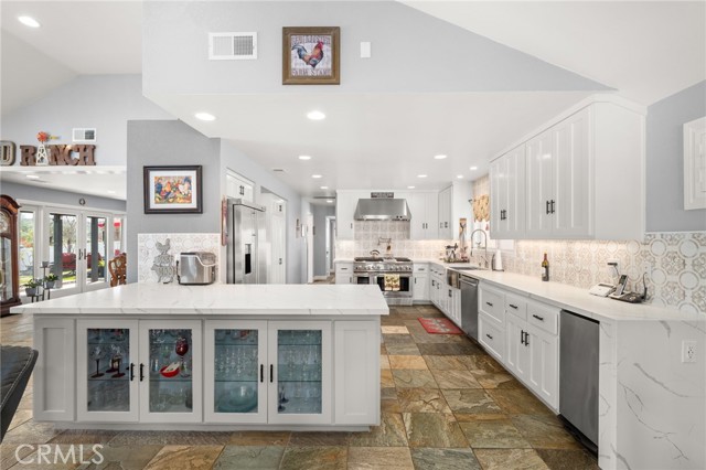 Detail Gallery Image 16 of 75 For 2320 Temescal, Norco,  CA 92860 - 4 Beds | 2 Baths