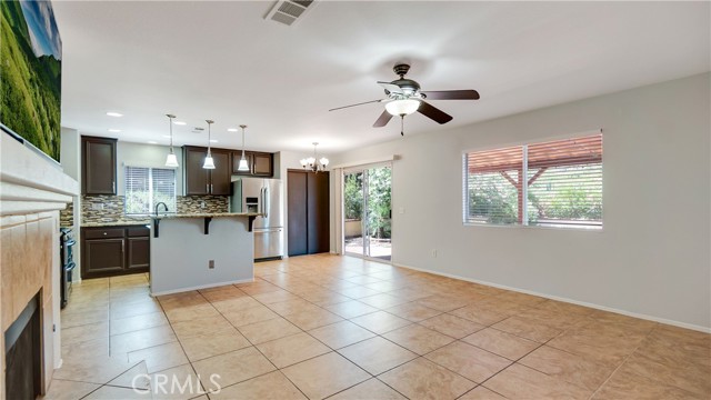 Detail Gallery Image 7 of 40 For 23405 Cheyenne Canyon Dr, Menifee,  CA 92587 - 4 Beds | 3 Baths
