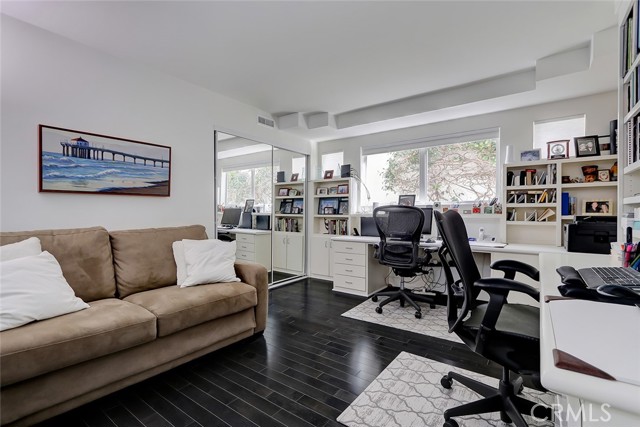 636 27th Street, Manhattan Beach, California 90266, 4 Bedrooms Bedrooms, ,3 BathroomsBathrooms,Residential,Sold,27th,SB21265016