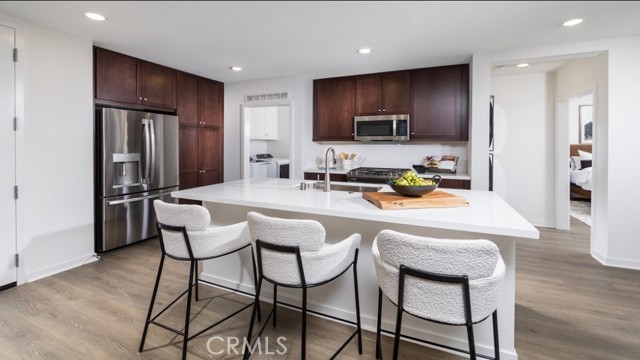 Detail Gallery Image 4 of 11 For 4102 E Axis Privado #305,  Ontario,  CA 91764 - 3 Beds | 2 Baths