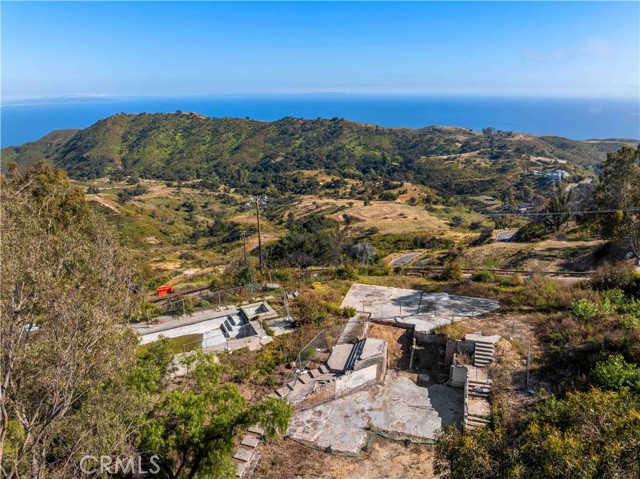 21135 Saddle Peak
