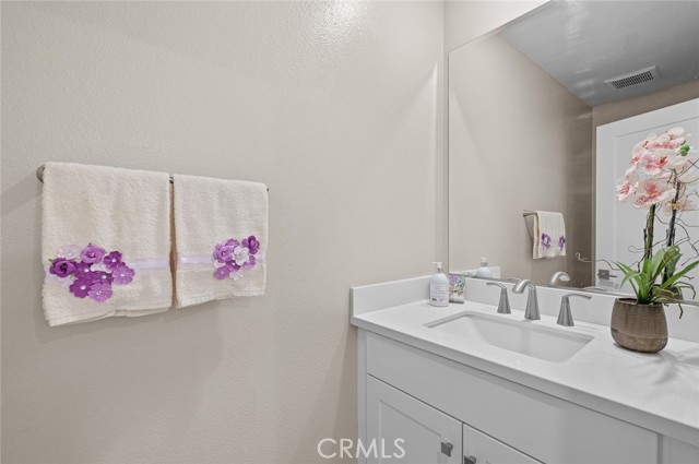 Detail Gallery Image 16 of 48 For 16 Noble, Pomona,  CA 91766 - 3 Beds | 2/1 Baths