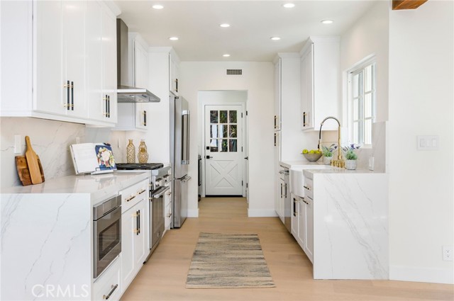 Newly remodeled Kitchen.