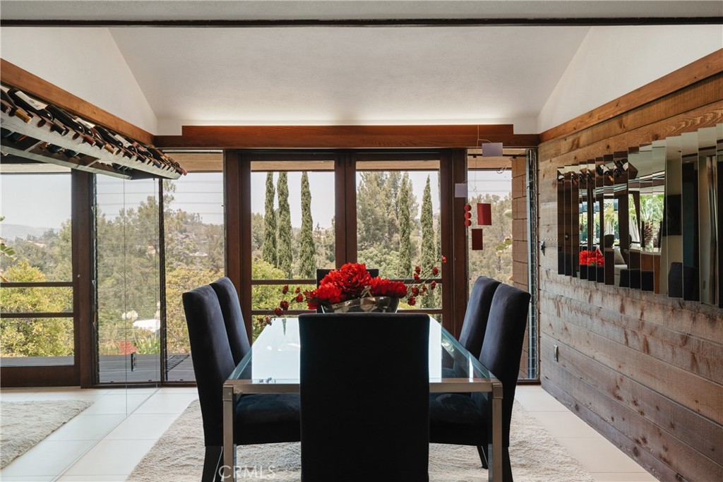 MLS #OC25145923 img 23