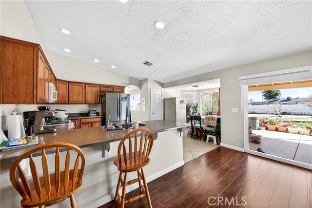 Detail Gallery Image 15 of 52 For 7841 Corona, Hesperia,  CA 92345 - 3 Beds | 2 Baths