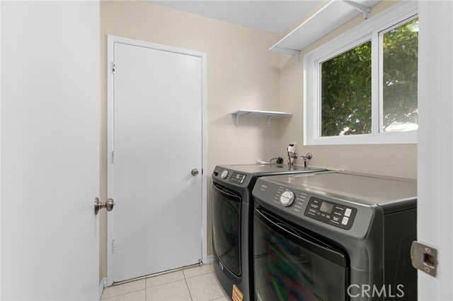 Detail Gallery Image 25 of 46 For 520 S Adria St, Anaheim,  CA 92802 - 4 Beds | 2 Baths