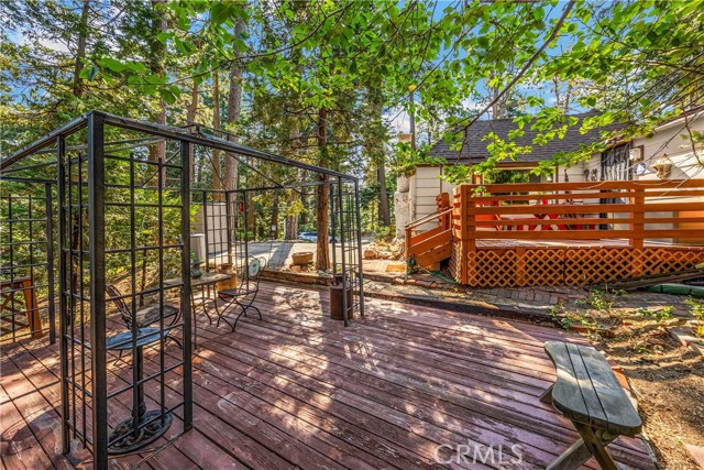 Detail Gallery Image 7 of 35 For 775 Buckingham, Lake Arrowhead,  CA 92352 - 1 Beds | 1 Baths
