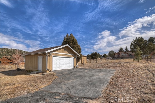 Detail Gallery Image 31 of 32 For 1165 Monte Vista, Big Bear City,  CA 92314 - 3 Beds | 2 Baths