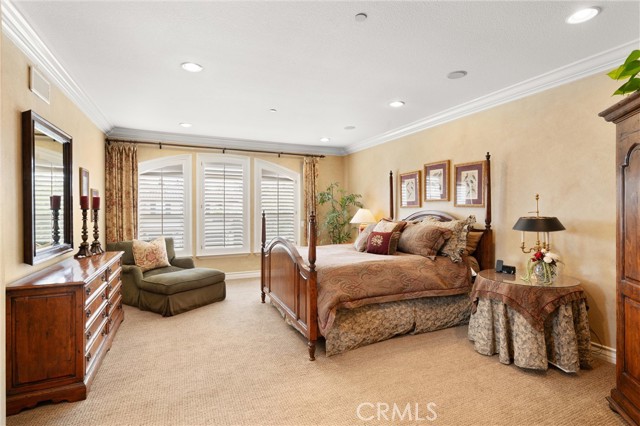 18912 Rockinghorse Lane, Huntington Beach CA: https://media.crmls.org/medias/5f3fb367-9f42-4721-abce-aca1b2555fe1.jpg