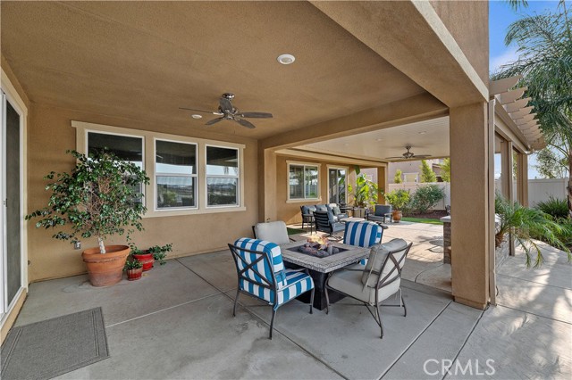 Detail Gallery Image 66 of 72 For 13852 Grapefruit Ct, Riverside,  CA 92503 - 5 Beds | 3/1 Baths