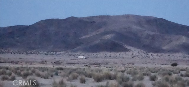 0 Cascade, Joshua Tree CA: https://media.crmls.org/medias/5f3fde75-b25e-4979-b8ba-f3e55b8b2605.jpg